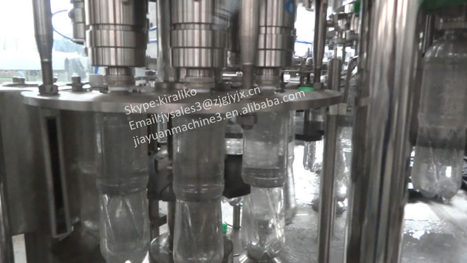 天然水ジュースのガスのBevarageの詰物およびシーリングは機械で造りましたり/液体の充填機 3