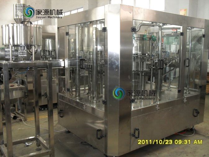 炭酸飲み物の充填機 4000p/h -機械を作る 6000p/h 容量/エネルギー飲み物 0