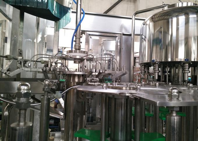 プラスチックねじ帽子 4000bph 容量のための自動マンゴ ジュースの充填機 0