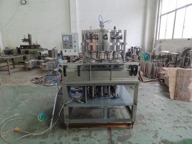 3 in 1 Monoblock Beverage Filling Machine 2000bph For Carbonated Drinks