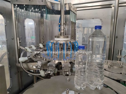 ラベル付け機能の 200-2000ml RO Minral 水充填機